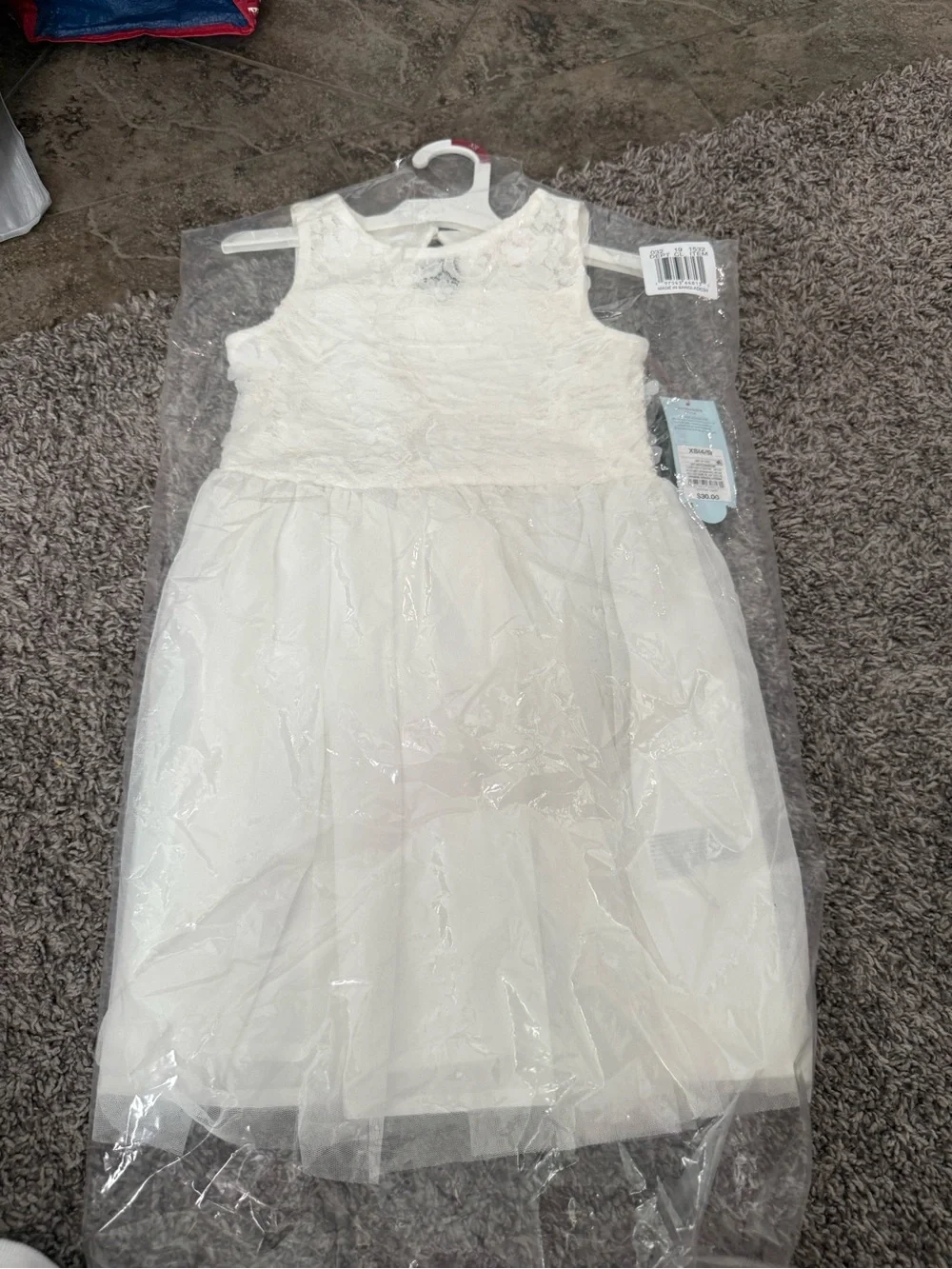 🥧Girls White Lace Tulle formal Dress lace flower details up top
